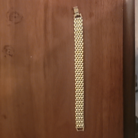 Gold plated braclefrom Alaska - Picture 2 of 3